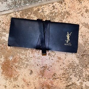 YSL BEAUTY MAKE UP BRUSH TRAVEL SET/SIZE